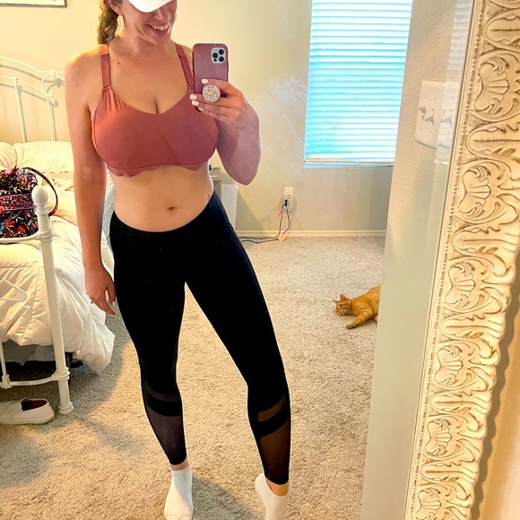 Old Navy Black Leggings With Pockets